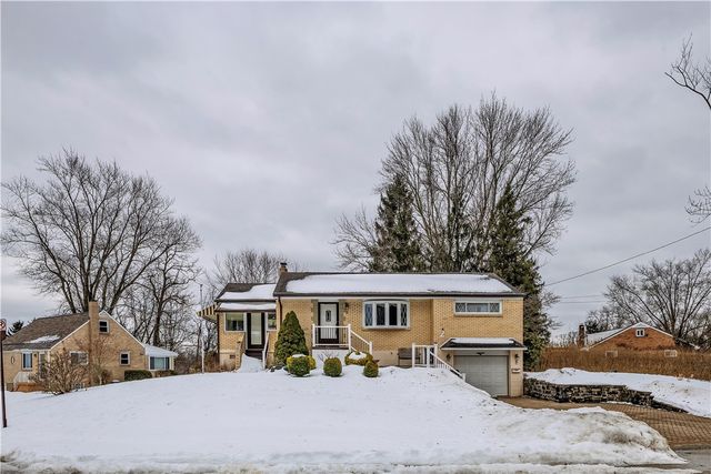 2 Hallmark Drive, Penn Hills, PA 15235