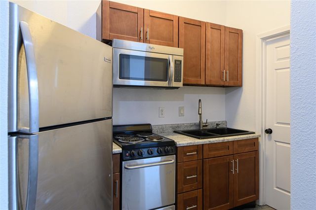 4705 Lyons Avenue 7, Houston, TX 77020