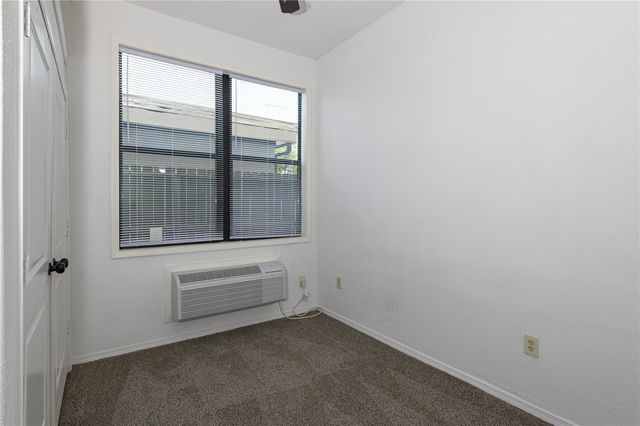 4705 Lyons Avenue 7, Houston, TX 77020