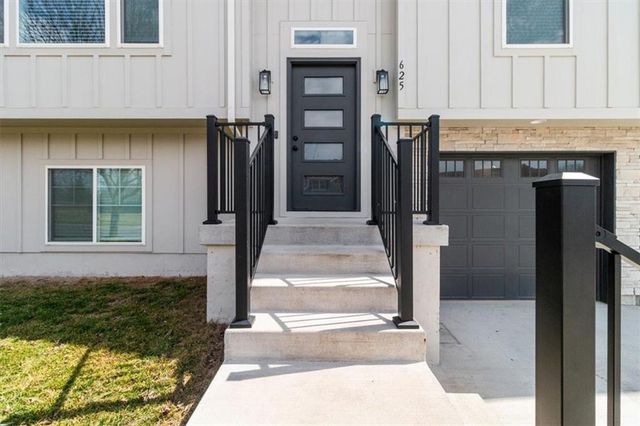 625 N Rockwell Court, Independence, MO 64056