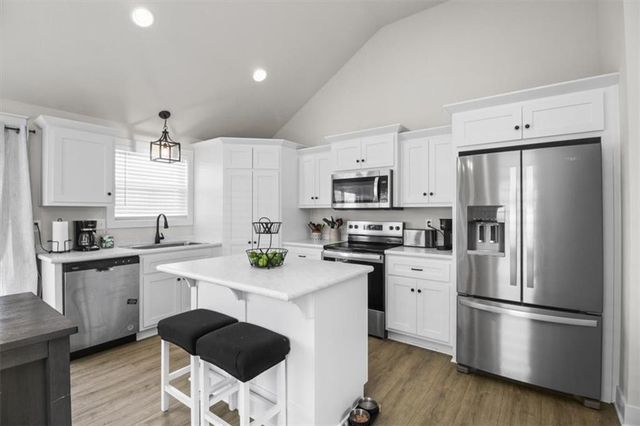 625 N Rockwell Court, Independence, MO 64056