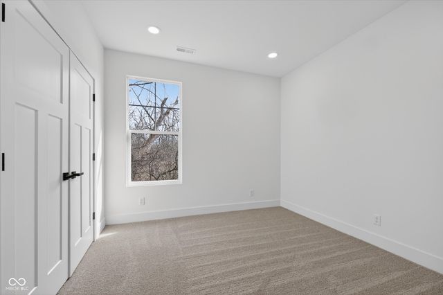 950 W 28th Street, Indianapolis, IN 46208