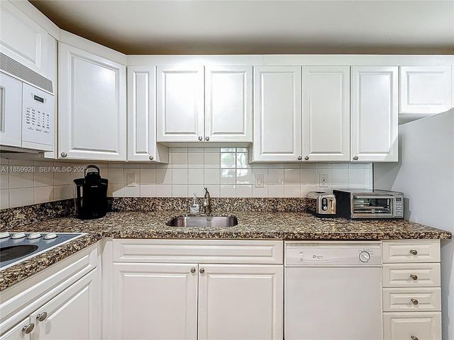 19380 Collins Avenue 308, Sunny Isles Beach, FL 33160