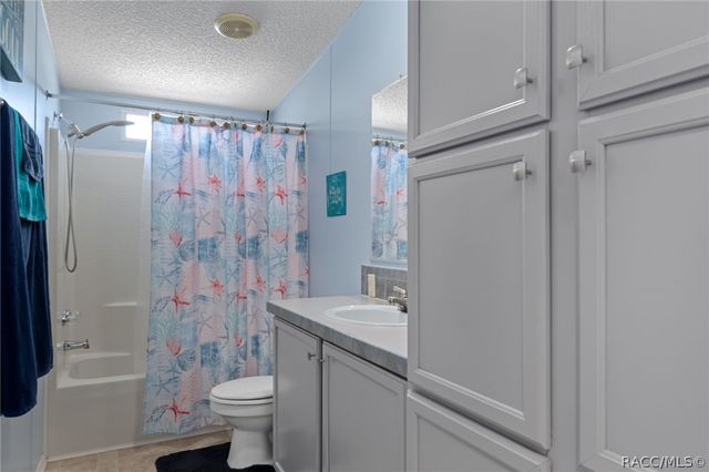 2430 S Wakulla Point, Homosassa, FL 34448
