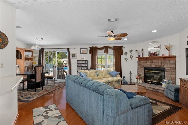 2430 S Wakulla Point, Homosassa, FL 34448