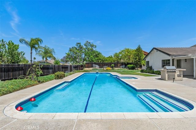 6437 Jaguar, Riverside, CA 92506