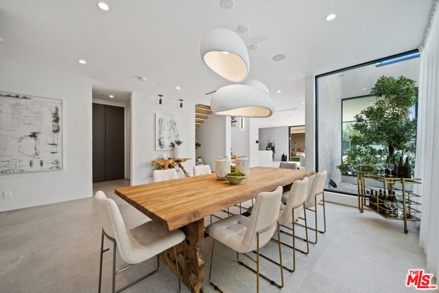 6660 Maryland Drive, Los Angeles, CA 90048