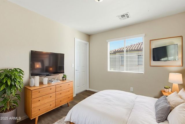 14241 W PORT ROYALE Lane, Surprise, AZ 85379