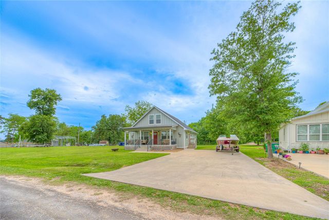 1345 Indian Hill Boulevard, Livingston, TX 77351