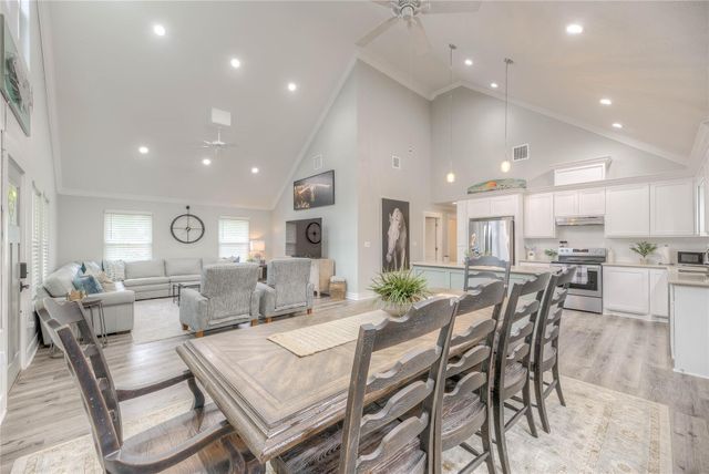 1345 Indian Hill Boulevard, Livingston, TX 77351