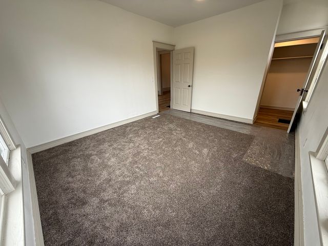 335 North Avenue, Sycamore, IL 60178