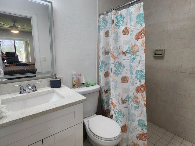 6013 10th Avenue N 208, Greenacres, FL 33463