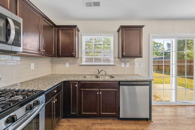 540 Craftsman Lane, Boiling Springs, SC 29316