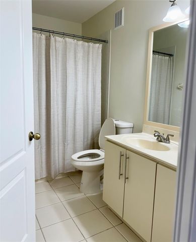 3142 SW 129th Way 156, Miramar, FL 33027