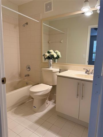3142 SW 129th Way 156, Miramar, FL 33027