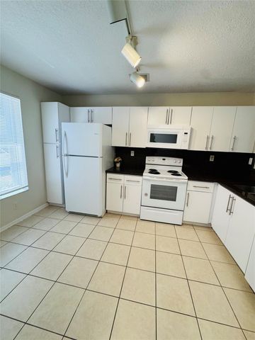 3142 SW 129th Way 156, Miramar, FL 33027