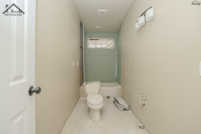 1826 S LAKE ROAD, Holliday, TX 76366