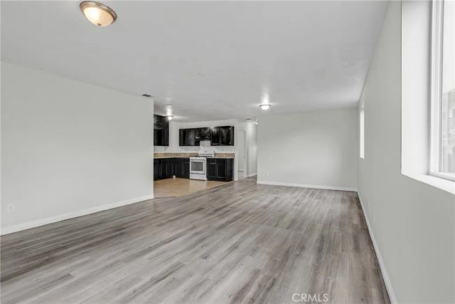 149 W Colden Avenue, Los Angeles, CA 90003