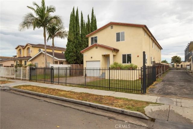 149 W Colden Avenue, Los Angeles, CA 90003