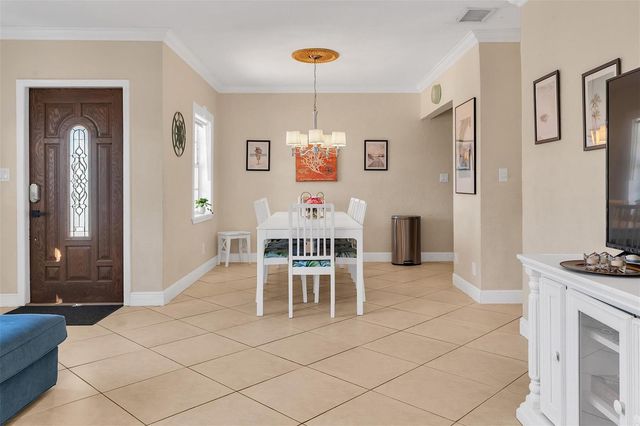 3221 Seaward Drive, Lauderdale By The Sea, FL 33062