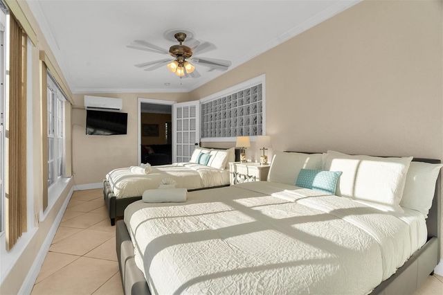 3221 Seaward Drive, Lauderdale By The Sea, FL 33062