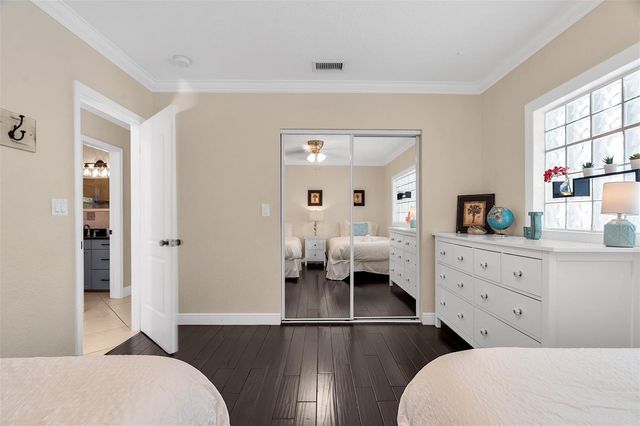 3221 Seaward Drive, Lauderdale By The Sea, FL 33062