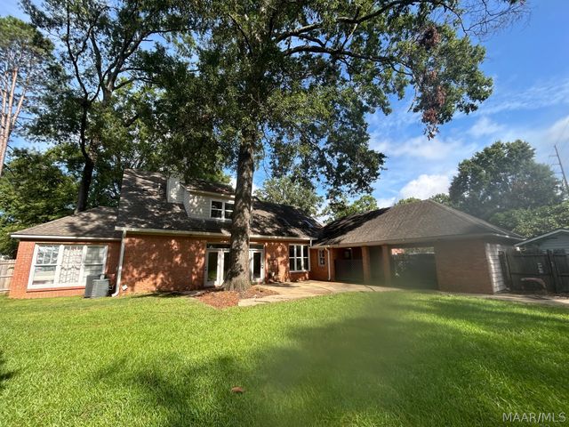 249 Charleston Court S, Montgomery, AL 36117