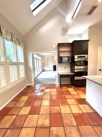 249 Charleston Court S, Montgomery, AL 36117