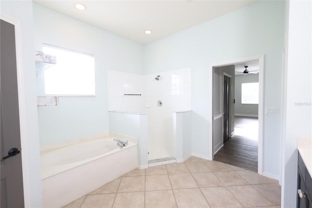 9826 WEATHER STONE PLACE, Fort Myers, FL 33913