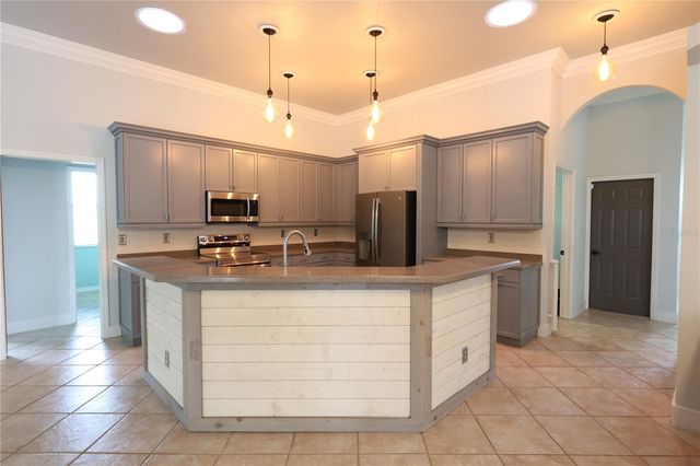 9826 WEATHER STONE PLACE, Fort Myers, FL 33913