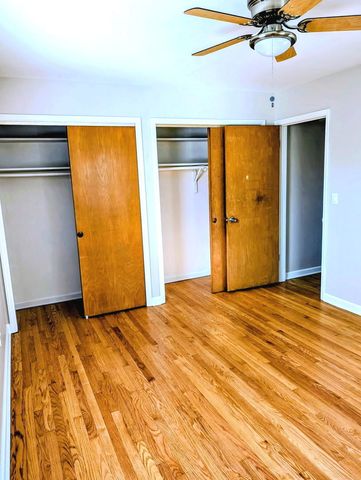 5916 W Montrose Avenue 2S, Chicago, IL 60634