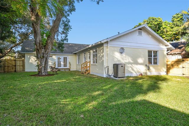2908 W SAN ISIDRO STREET, Tampa, FL 33629
