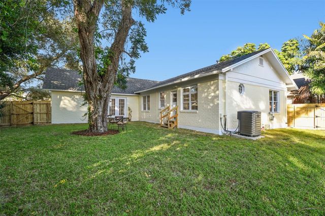 2908 W SAN ISIDRO STREET, Tampa, FL 33629