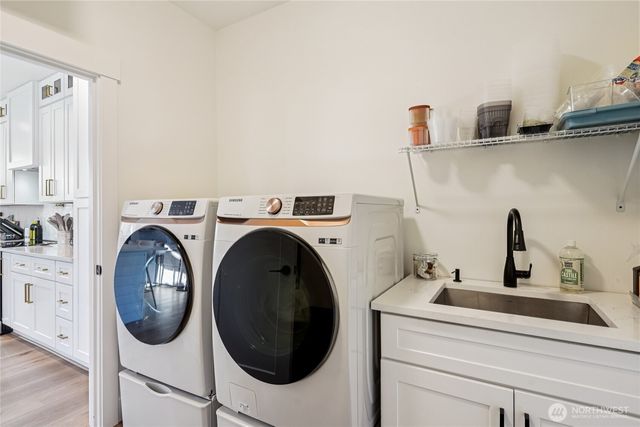 1447 E Harrison Street, Tacoma, WA 98404