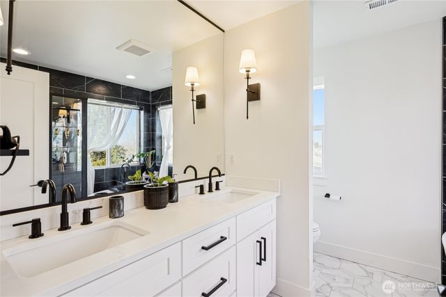 1447 E Harrison Street, Tacoma, WA 98404