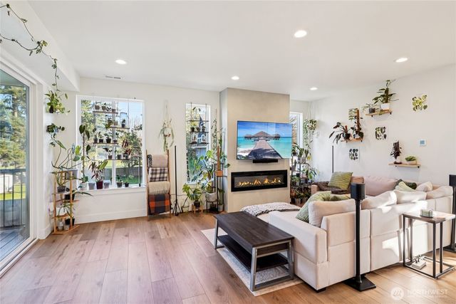 1447 E Harrison Street, Tacoma, WA 98404