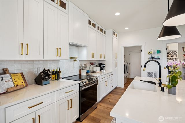 1447 E Harrison Street, Tacoma, WA 98404