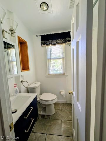 30 French Street, Berea, OH 44017