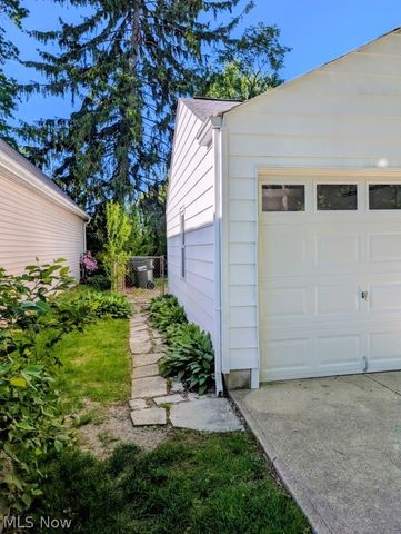 30 French Street, Berea, OH 44017