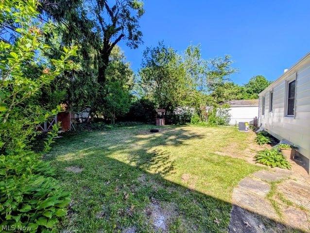 30 French Street, Berea, OH 44017