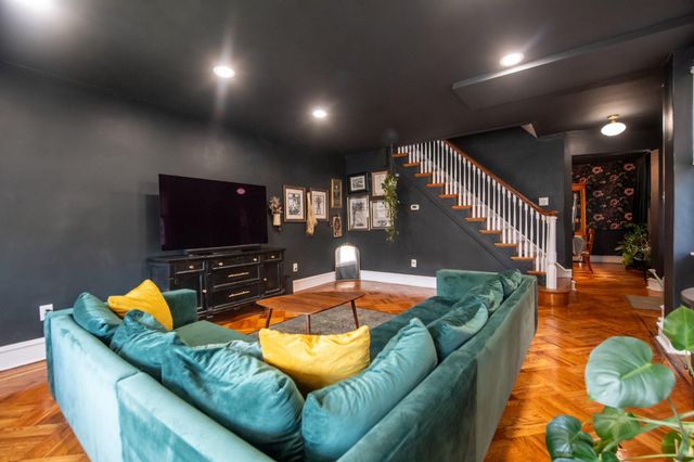 1821 ERLEN RD, Elkins Park, PA 19027