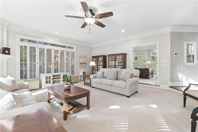 210 Wicklawn Way, Roswell, GA 30076