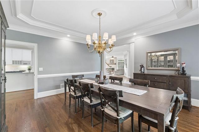210 Wicklawn Way, Roswell, GA 30076