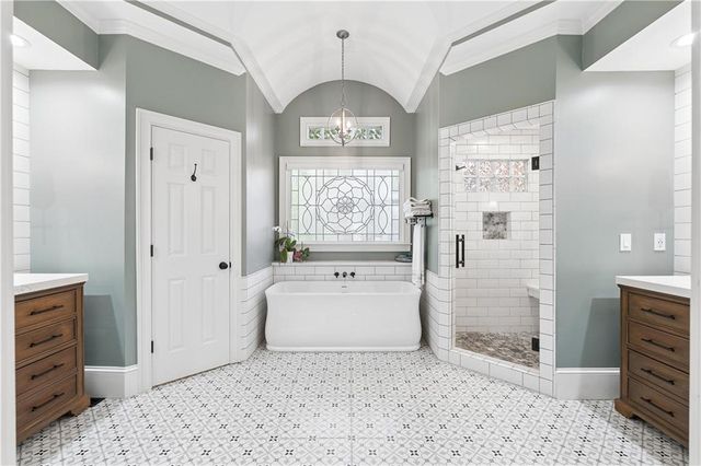 210 Wicklawn Way, Roswell, GA 30076