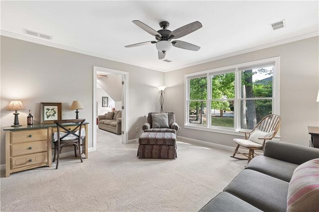 210 Wicklawn Way, Roswell, GA 30076