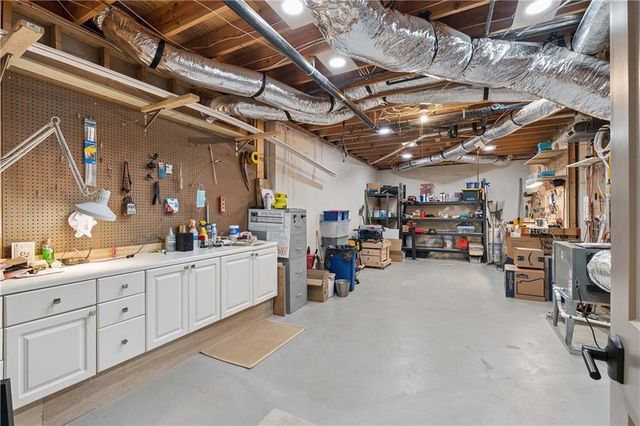 210 Wicklawn Way, Roswell, GA 30076