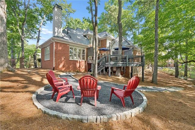 210 Wicklawn Way, Roswell, GA 30076