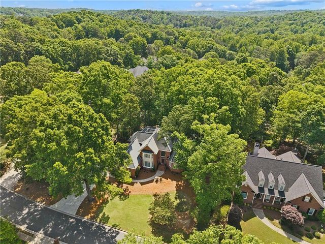 210 Wicklawn Way, Roswell, GA 30076
