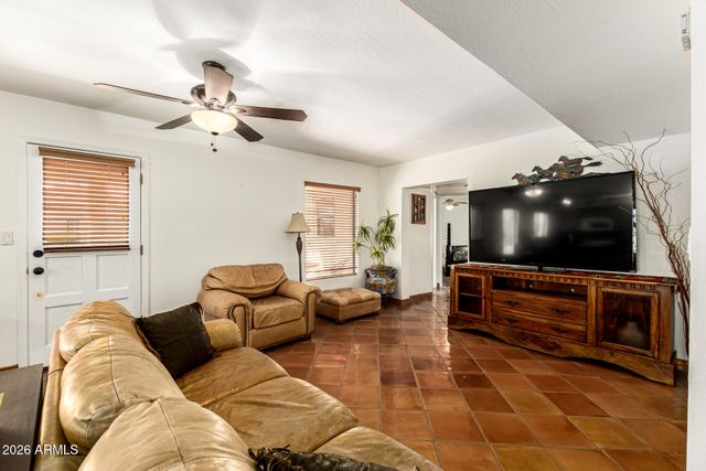 5611 E SKINNER Drive B, Cave Creek, AZ 85331