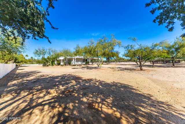 5611 E SKINNER Drive B, Cave Creek, AZ 85331